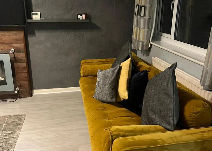 Comfy Darlington Home